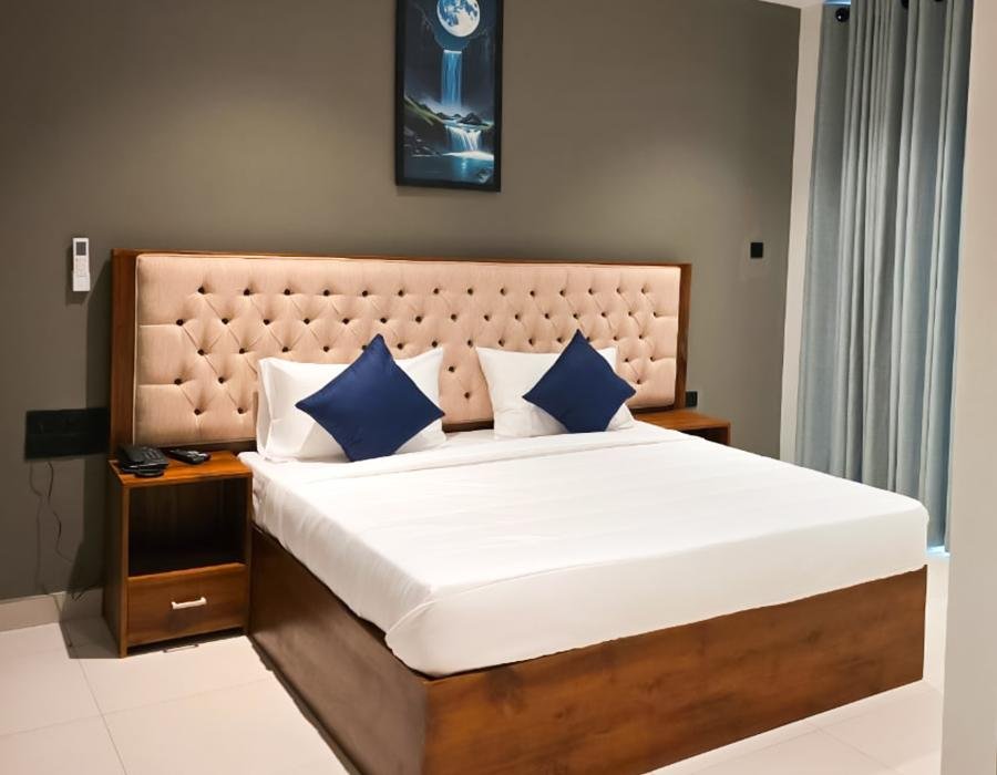 Single Premium Room